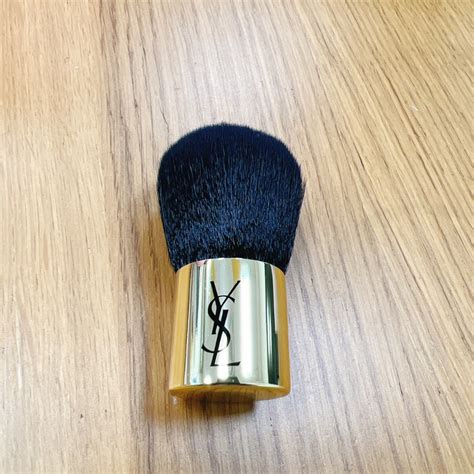 ysl kabuki刷